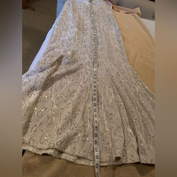 Bailey Blue Strapless Cream Gold Sequin Mermaid Maxi Dress. XL. Wedding. Prom. - Picture 4 of 12